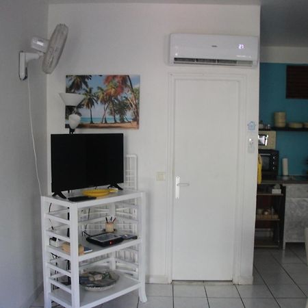Appartement Le Colibri Et Le Frangipanier à Trinité  Extérieur photo