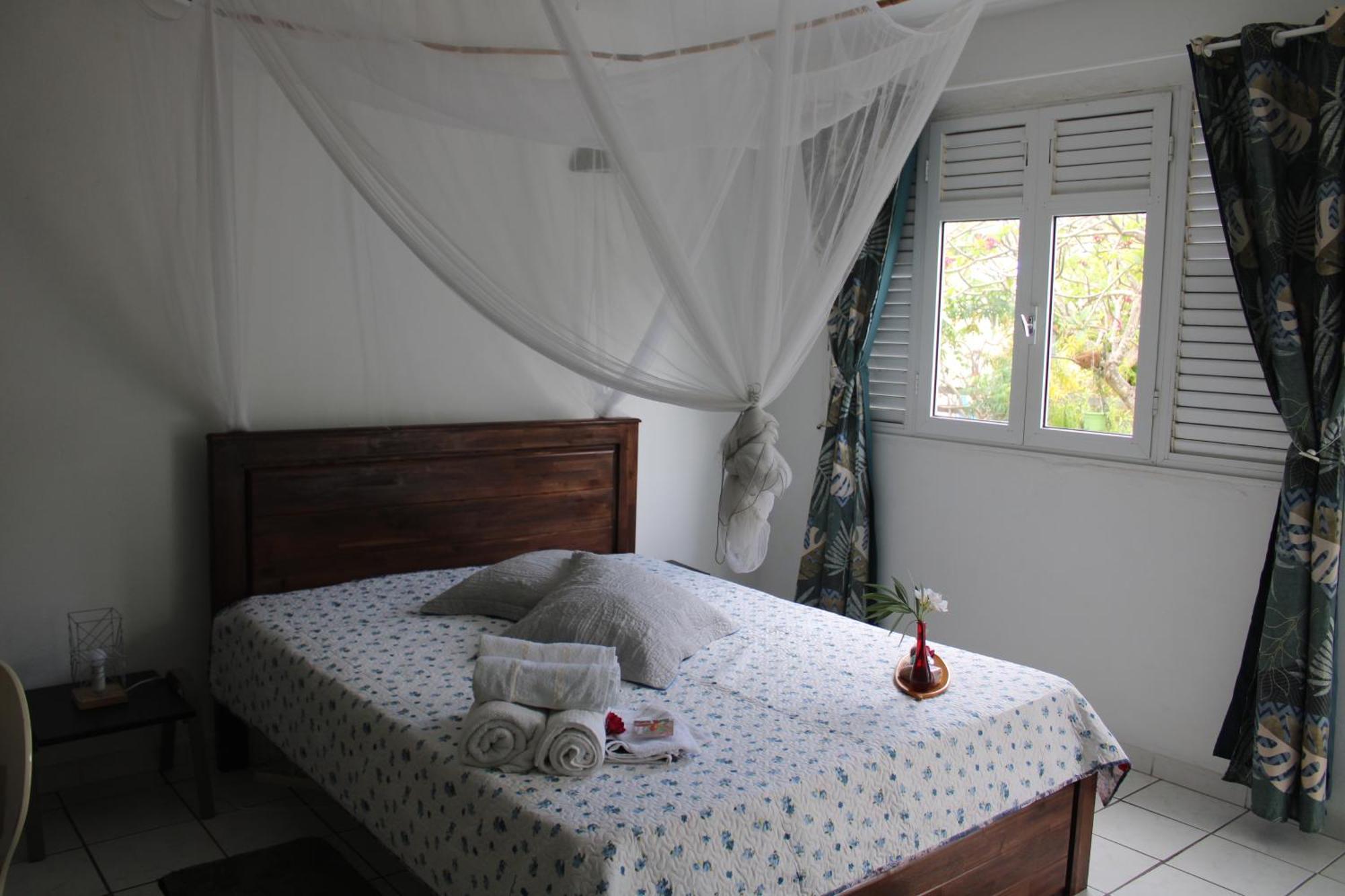 Appartement Le Colibri Et Le Frangipanier à Trinité  Extérieur photo